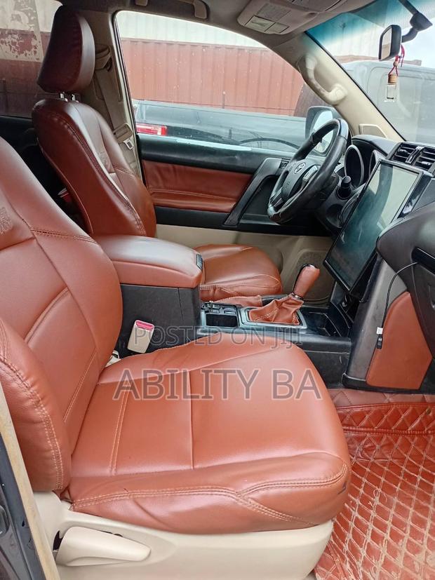 Toyota Land Cruiser Prado 2011 Brown