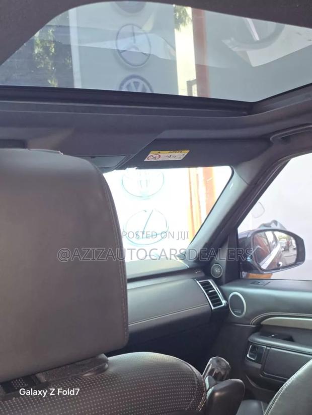 Land Rover Discovery HSE LUXURY 4x4 2019 Gray