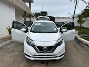 Nissan Versa 1.6 SV 2018 White for sale