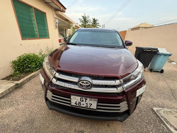 Toyota Highlander 2015 Red