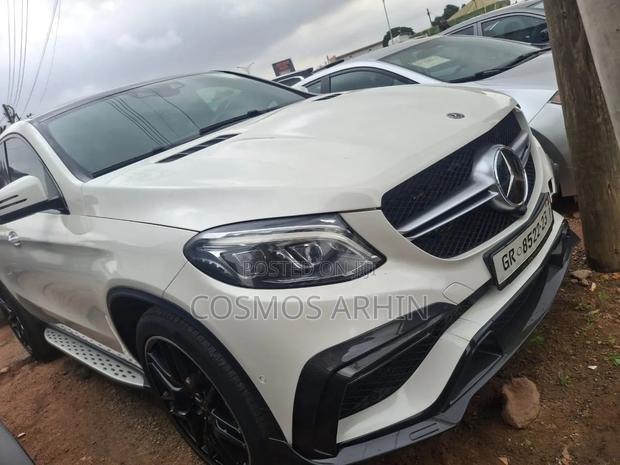 Mercedes-Benz GLE-Class 2019 White