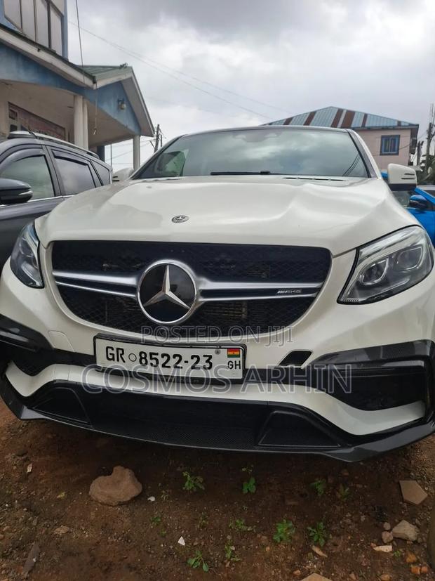Mercedes-Benz GLE-Class 2019 White