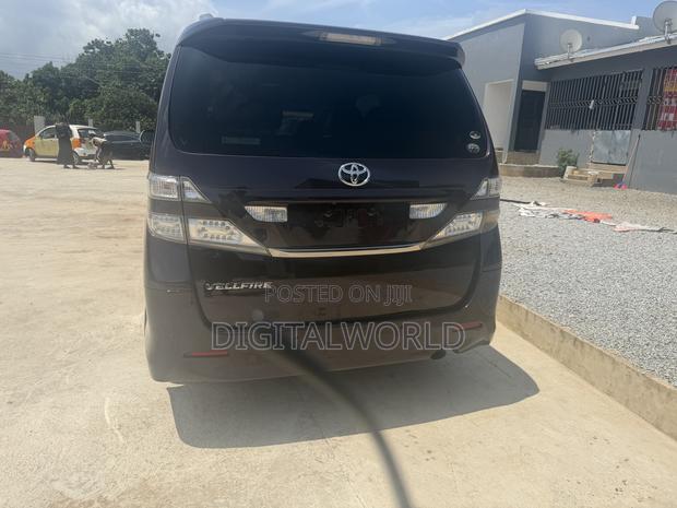 Toyota Vellfire 2013 Burgundy