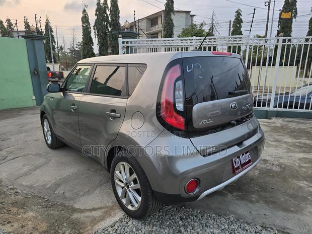 Kia Soul 2017 Gray