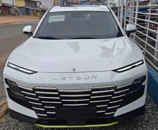 Jetour Dashing 2025 White