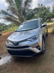 Toyota RAV4 XLE 4dr SUV (2.5L 4cyl 6A) 2018 Silver for sale