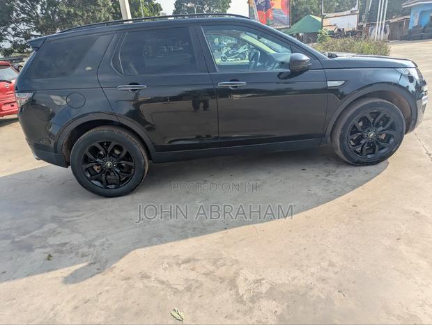 Land Rover Discovery Sport 2015 Black