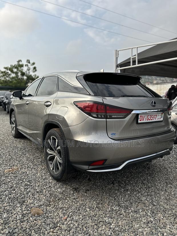 Lexus RX 450H 4WD 2021 Gray