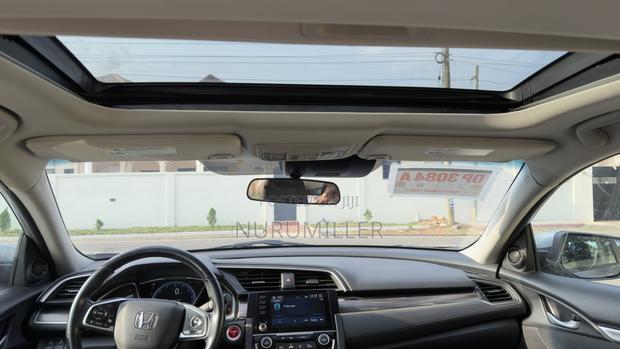 Honda Civic EX Sedan 2019