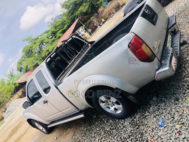 Nissan Frontier King Cab SV 2.5 2012 Silver
