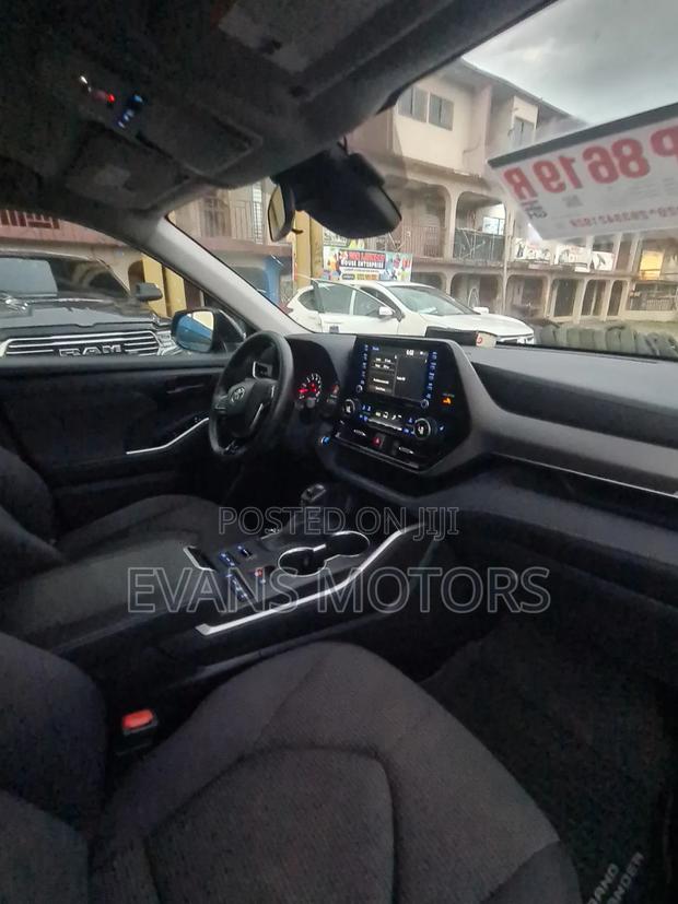 Toyota Highlander 2021 Black