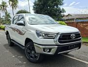 Toyota Hilux 2021 White for sale