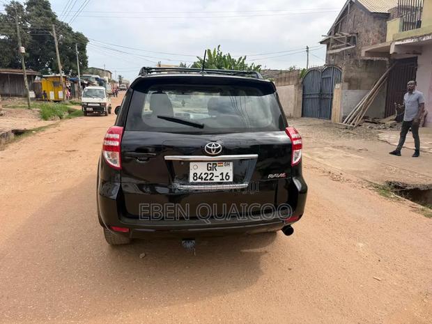 Toyota RAV4 2012 Black