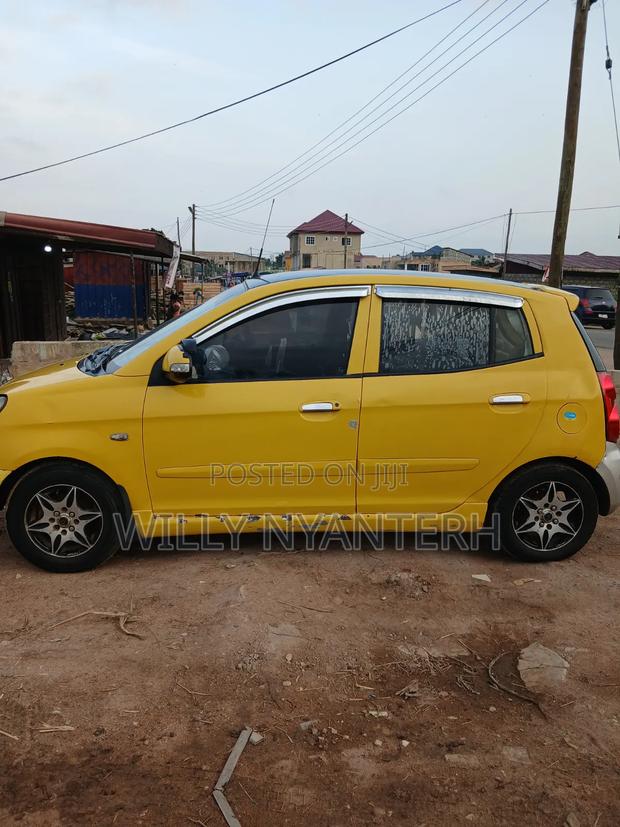 Kia Morning 2010 Yellow