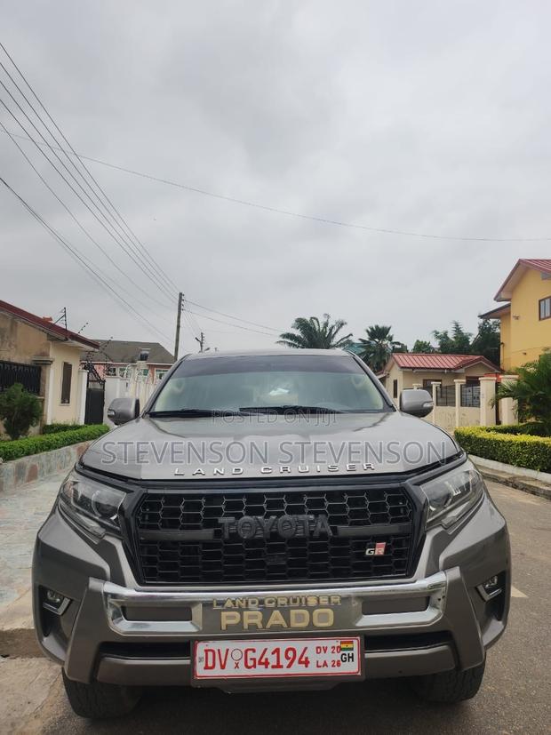 Toyota Land Cruiser Prado 2.7 VVT-i 2015 Gray