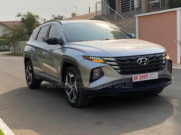 Hyundai Tucson 2022 Silver