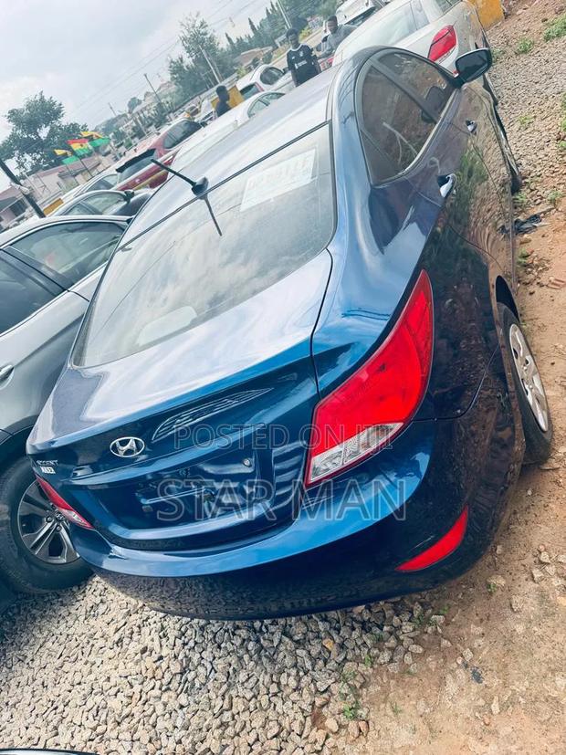 Hyundai Accent 2014 Blue
