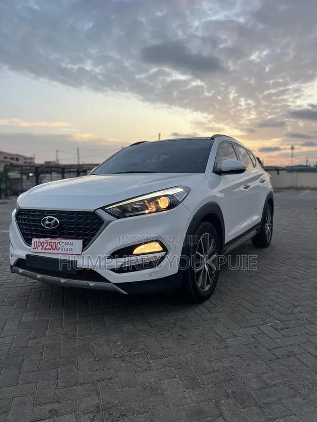 Hyundai Tucson 2017 White