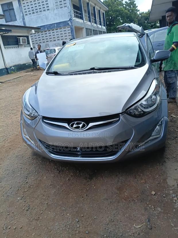 Hyundai Elantra 2015 Beige