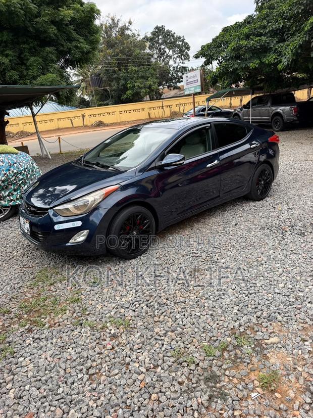 Hyundai Elantra Limited 4dr Sedan (1.8L 4cyl 6A) 2014 Black