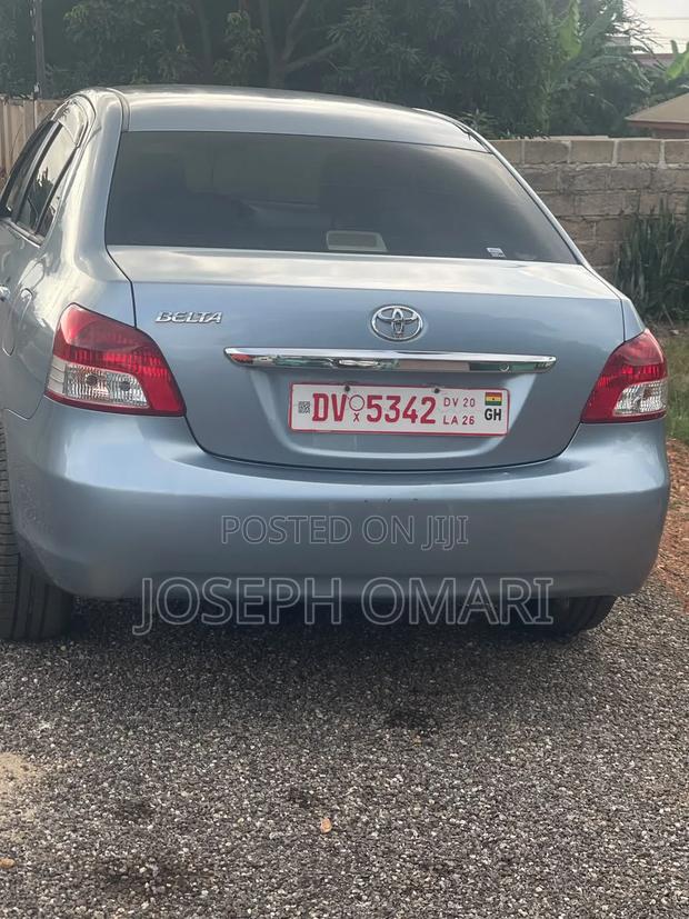 Toyota Belta 2011 Blue
