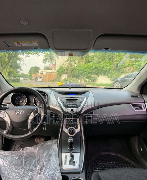 Hyundai Elantra Limited 2012 Black