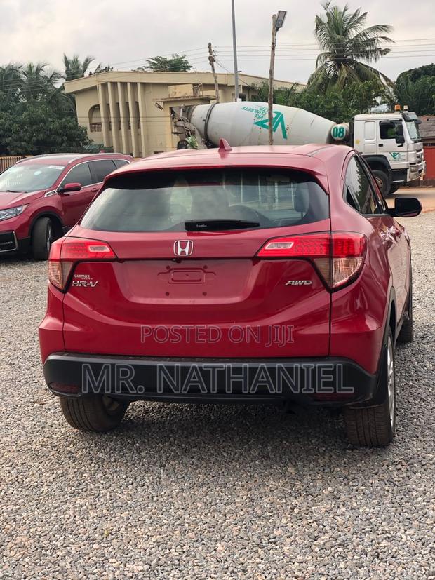 Honda HR-V 4dr SUV (1.5L 4cyl CVT) 2016 Red