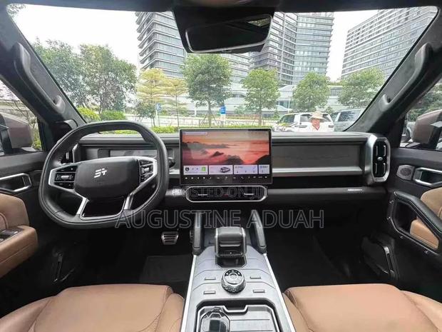 Jetour T2 2024 Gray
