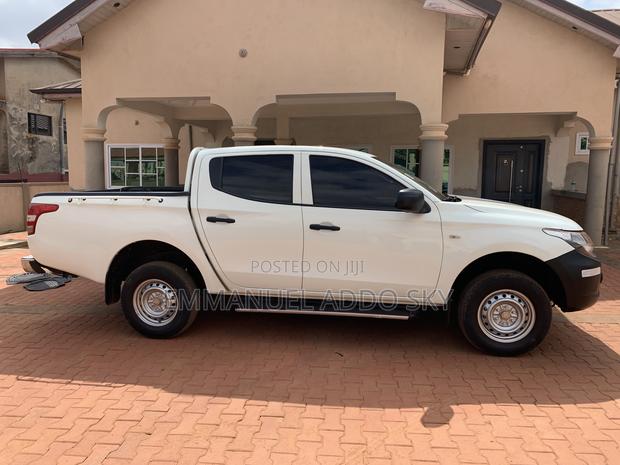 Mitsubishi L200 Double Cab 2.4 181hp 4WD 2018 White