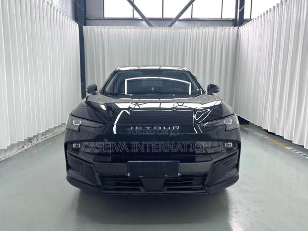 Jetour Dashing 2025 Black