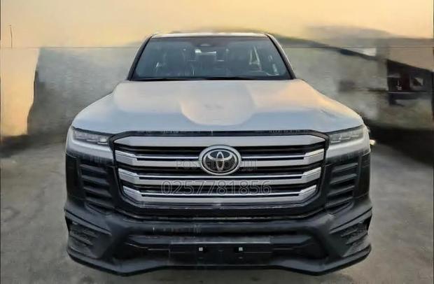 New Toyota Land Cruiser 2026 Black