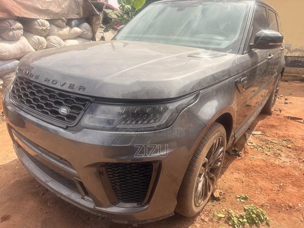 Land Rover Range Rover Sport SE Td6 4x4 (3.0L 6cyl 8A) 2016 Gray
