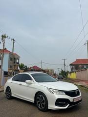 Honda Accord 2017 White for sale