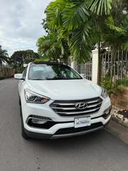 Hyundai Santa Fe 2018 White for sale