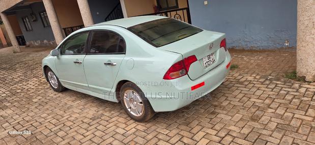 Honda Civic 2007 Teal