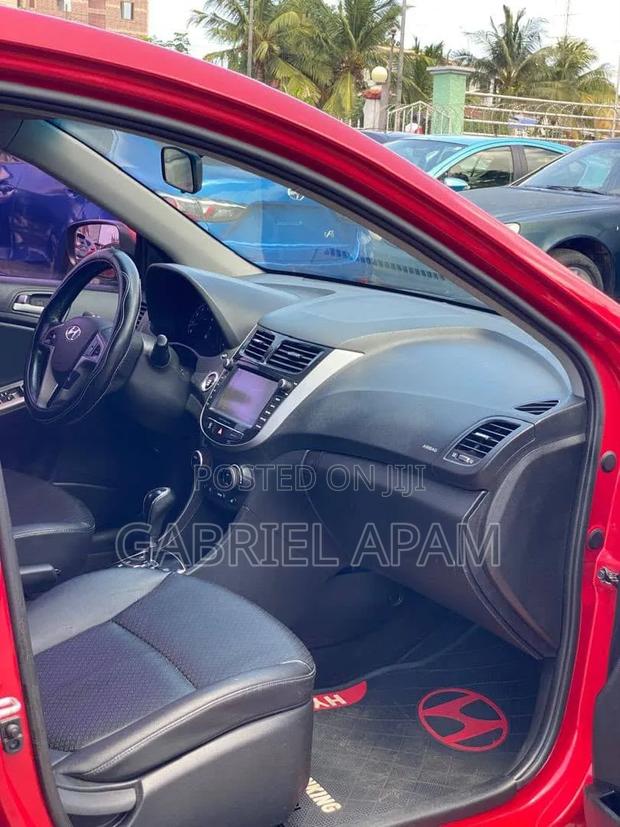 Hyundai Accent 2015 Red