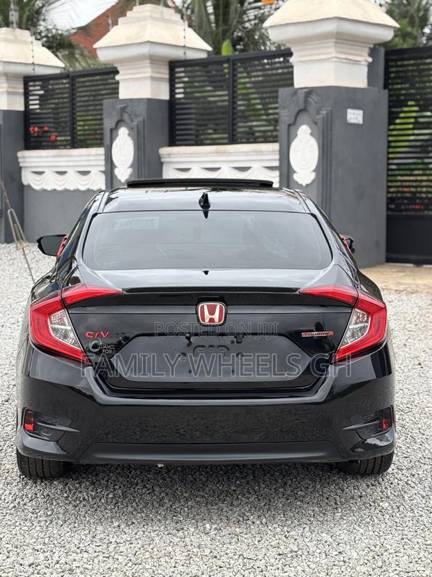 Honda Civic Touring Sedan 2018 Black