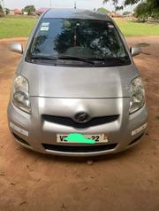 Toyota Vitz 2009 Silver for sale