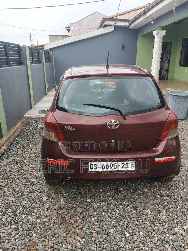Toyota Vitz 2010