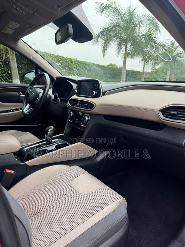 Hyundai Santa Fe SE 2.4 AWD 2019