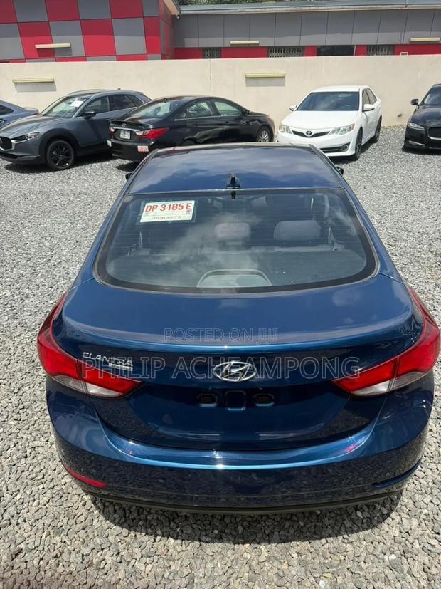 Hyundai Elantra 2016 Blue