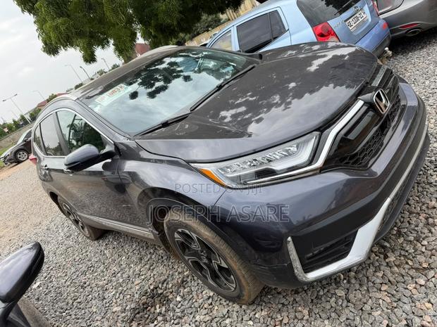 Honda CR-V Touring AWD 2018 Gray
