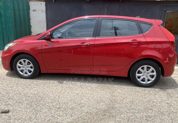 Hyundai Accent Sport 4dr Hatchback (1.6L 4cyl 6A) 2015 Red