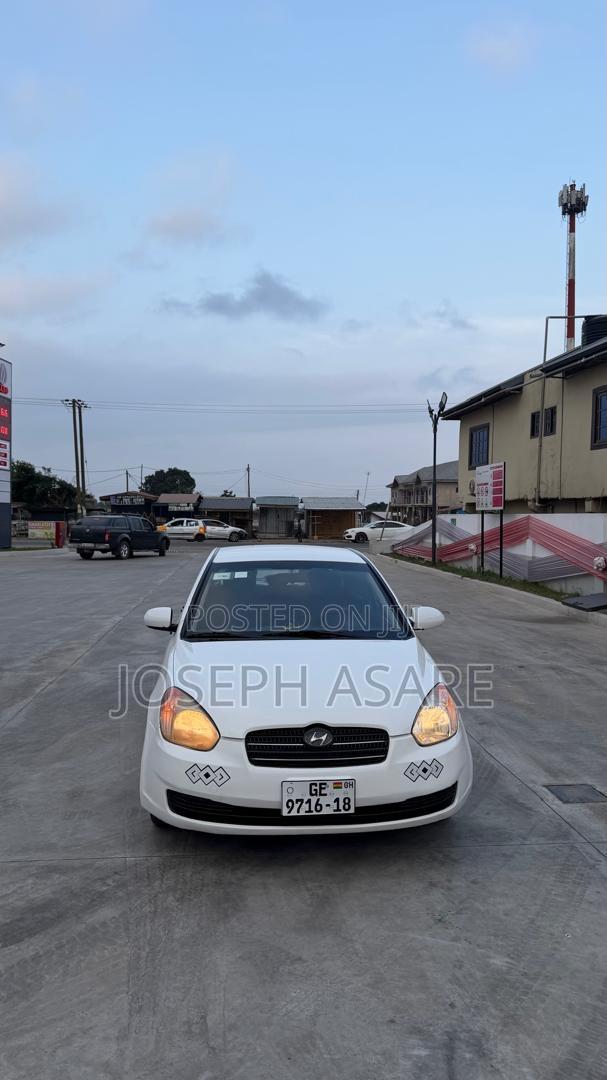 Hyundai Accent 2014 White