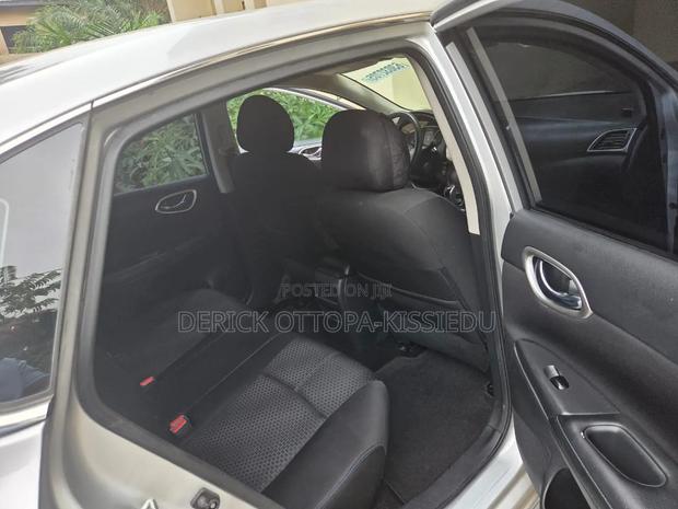 Nissan Sentra SR 2017 Silver