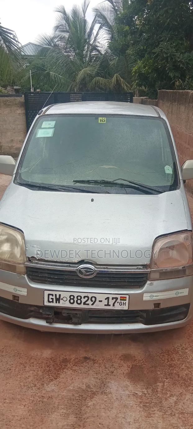 Daihatsu Move Automatic 2004 Gray