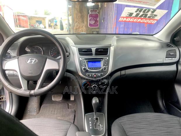 Hyundai Accent 2016 Gray