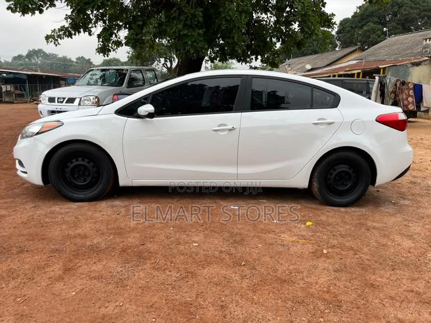 Kia Forte 2016 White