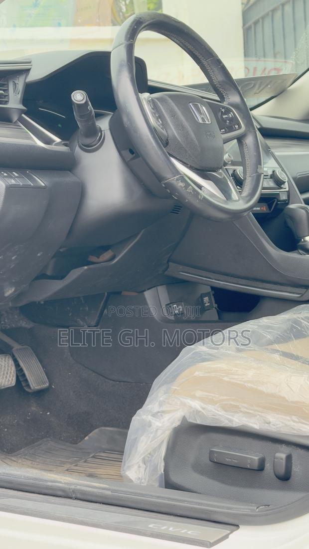 Honda Civic EX-L Sedan 2019 White