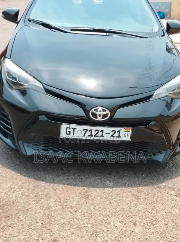 Toyota Corolla 2016 Black